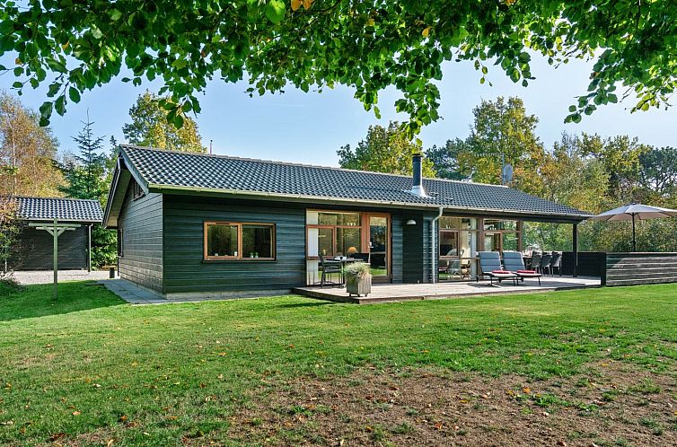 Vakantiehuis "Mourits" - 1.2km from the sea