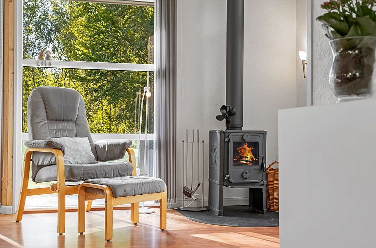 Vakantiehuis "Barne" - 4km from the sea