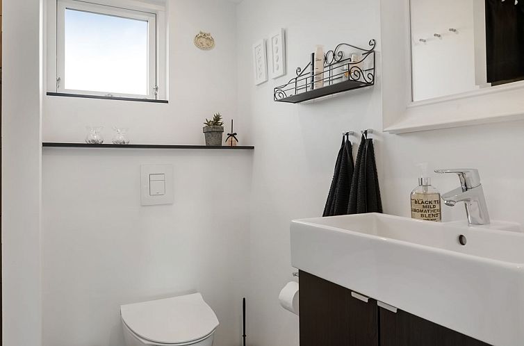 Vakantiehuis "Thit" - 90m from the sea