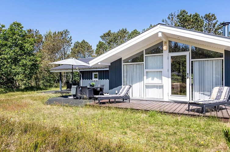 Vakantiehuis "Ajten" - 150m from the sea