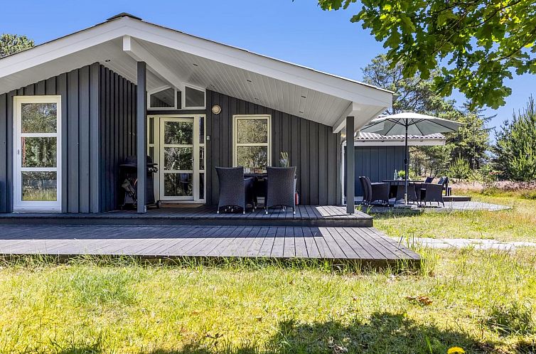 Vakantiehuis "Ajten" - 150m from the sea
