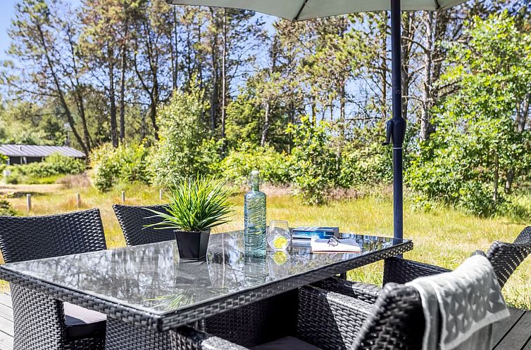 Vakantiehuis "Ajten" - 150m from the sea
