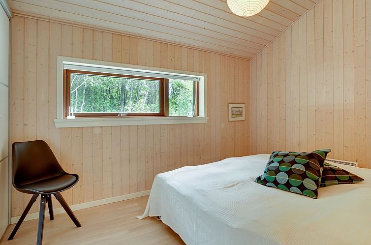 Vakantiehuis "Thorine" - 750m from the sea