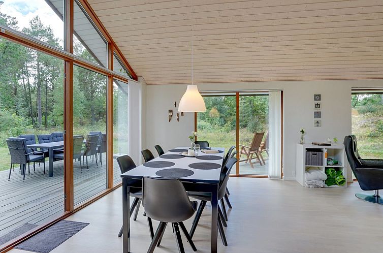 Vakantiehuis "Thorine" - 750m from the sea