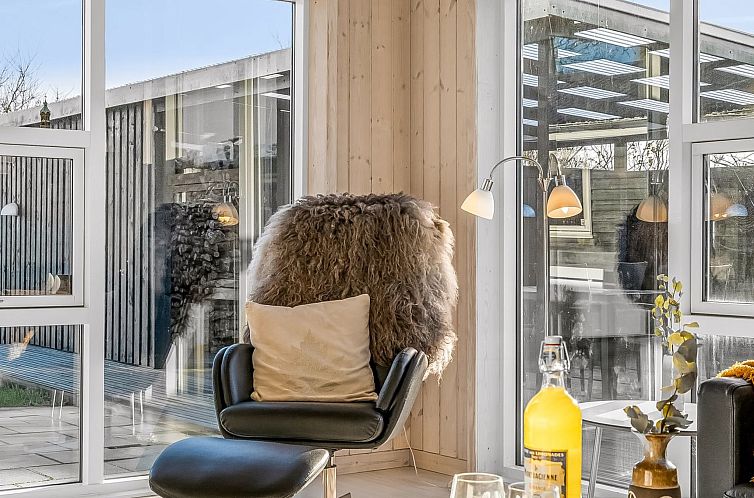 Vakantiehuis "Herwarth" - 400m from the sea