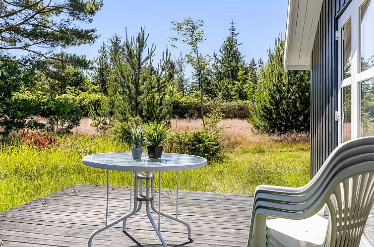 Vakantiehuis "Ajten" - 150m from the sea