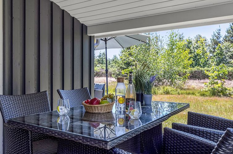 Vakantiehuis "Ajten" - 150m from the sea