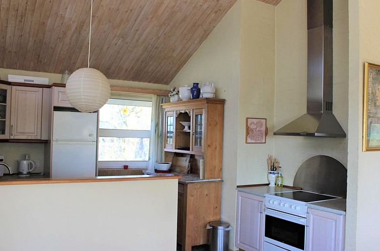 Vakantiehuis "Guthfrith" - 130m from the sea