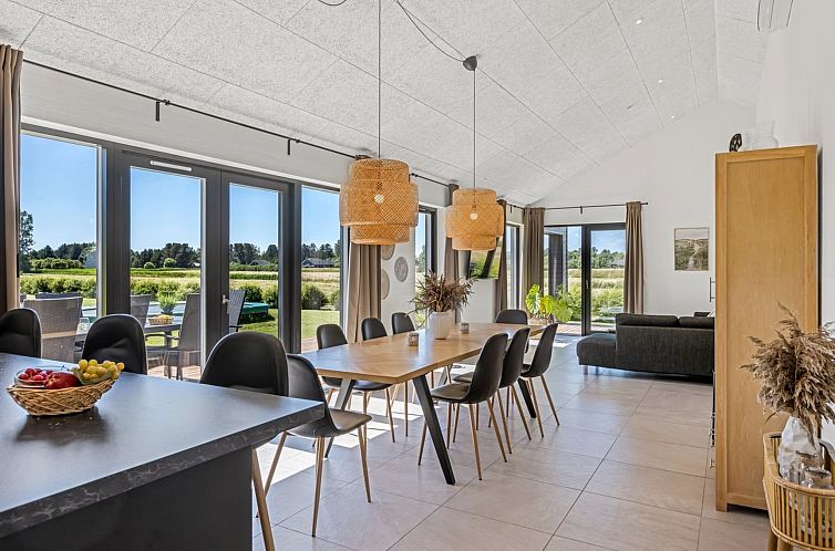 Vakantiehuis "Syni" - 450m from the sea