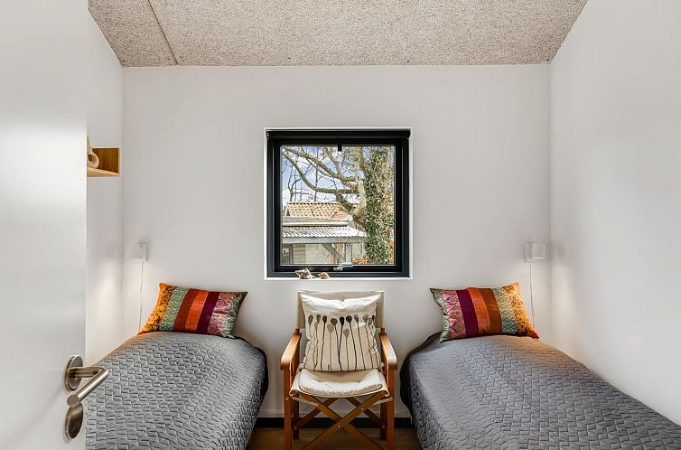 Vakantiehuis "Anttoni" - 350m from the sea