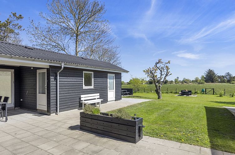 Vakantiehuis "Lari" - 600m from the sea