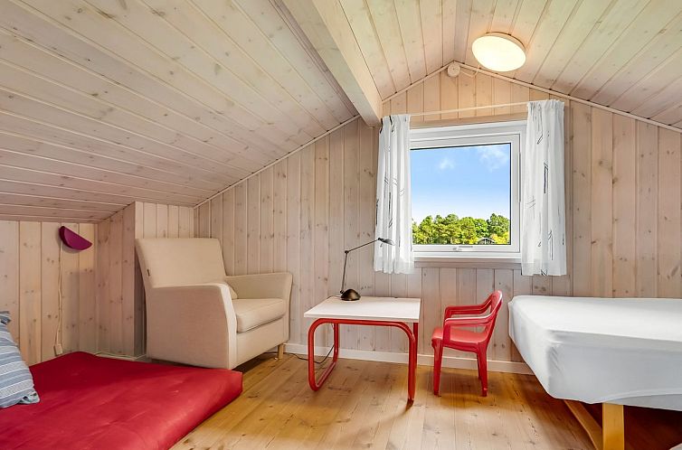 Vakantiehuis "Lari" - 600m from the sea