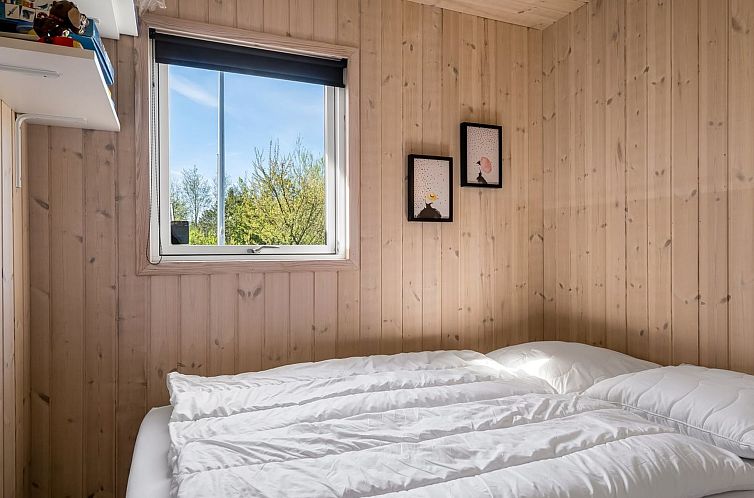 Vakantiehuis "Lari" - 600m from the sea