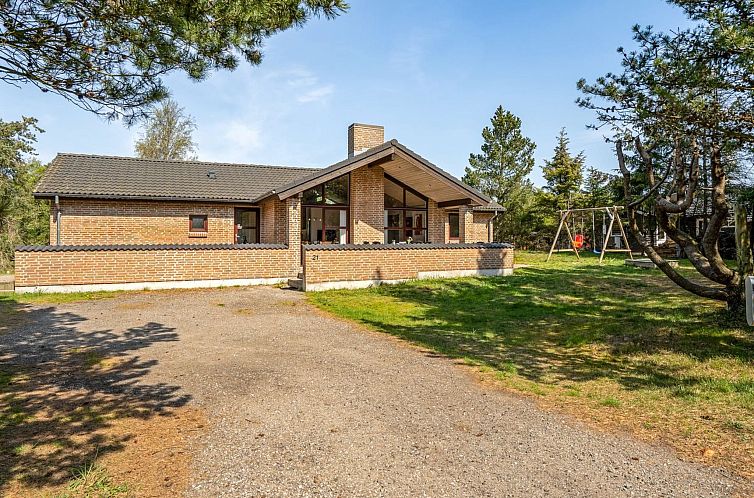 Vakantiehuis "Ehlin" - 150m from the sea