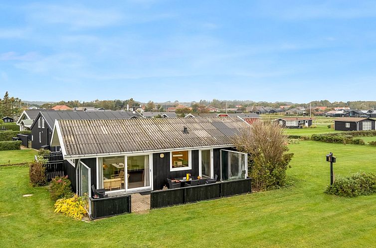 Vakantiehuis "Snioulf" - 10m from the sea