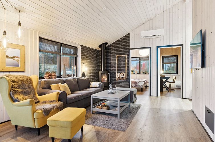 Vakantiehuis "Fenno" - 200m from the sea