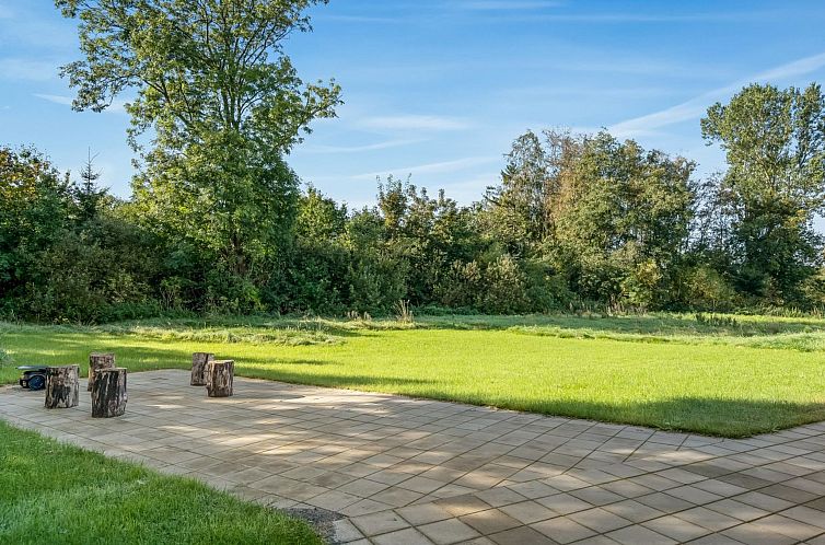 Vakantiehuis "Elik" - 500m from the sea