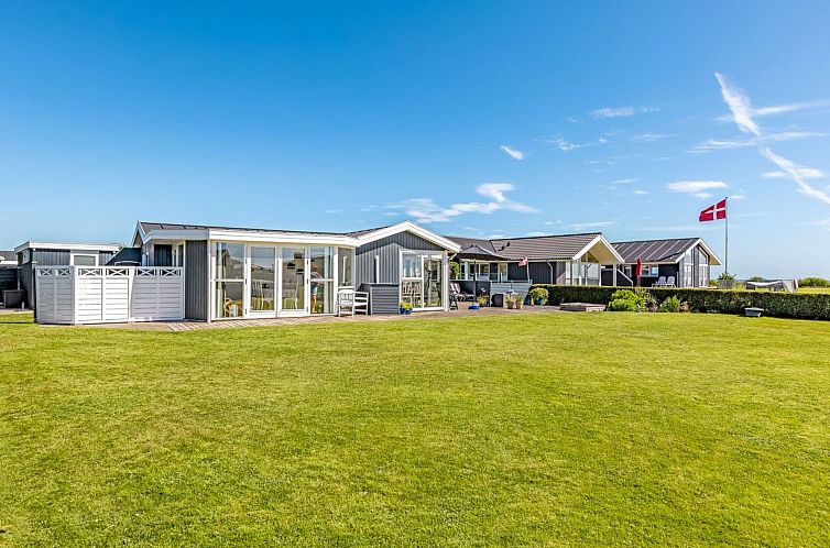Vakantiehuis "Reima" - 50m from the sea