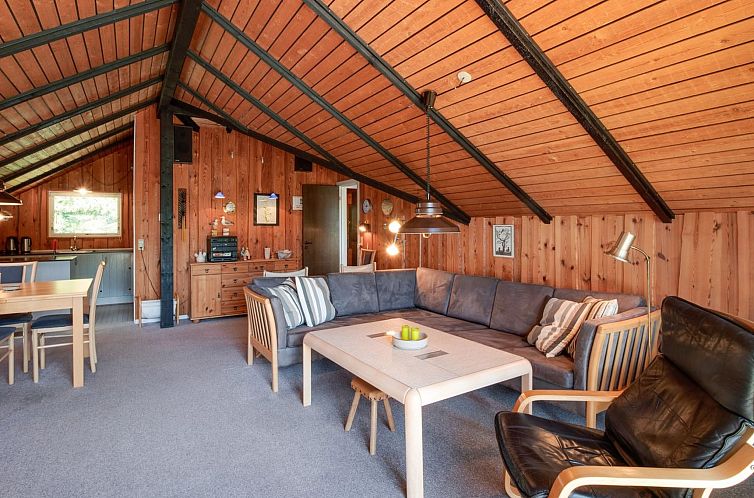 Vakantiehuis "Maritha" - 950m from the sea