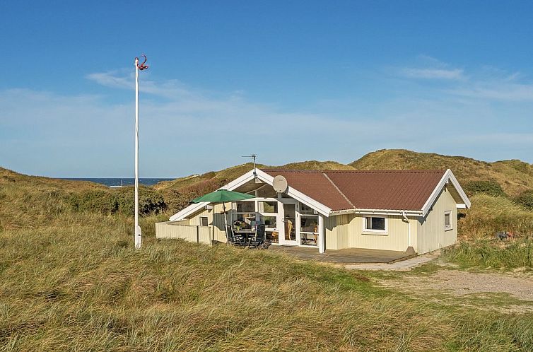 Vakantiehuis "Matias" - 150m from the sea