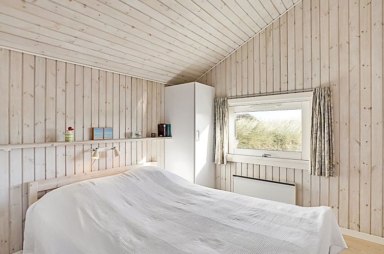 Vakantiehuis "Matias" - 150m from the sea