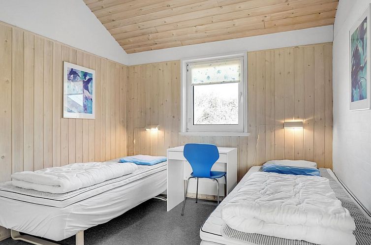 Vakantiehuis "Ritha" - 350m from the sea