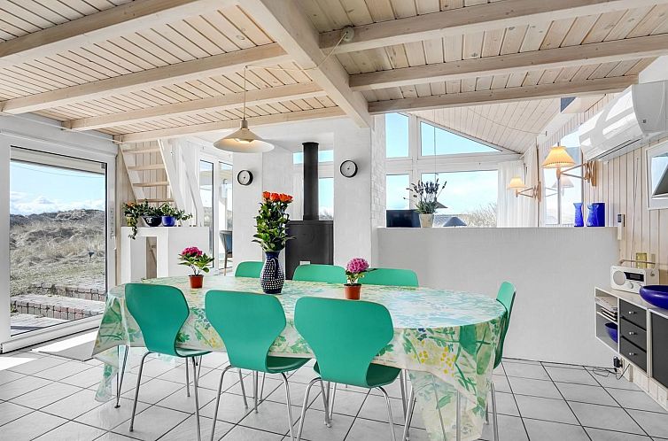 Vakantiehuis "Ritha" - 350m from the sea