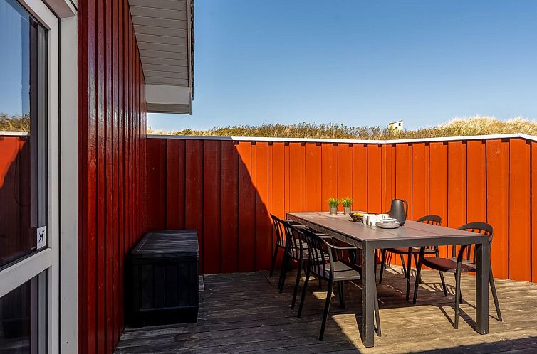 Vakantiehuis "Ludviga" - 400m from the sea
