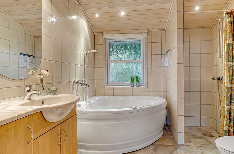 Vakantiehuis "Sighwarth" - 350m from the sea