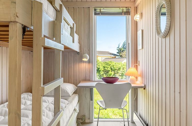 Vakantiehuis "Sigrid" - 400m from the sea