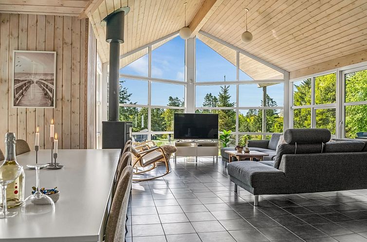 Vakantiehuis "Nayati" - 2km from the sea