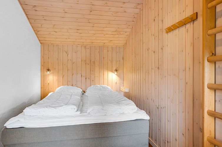 Vakantiehuis "Nayati" - 2km from the sea