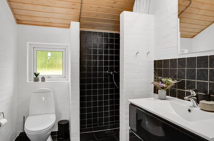 Vakantiehuis "Nayati" - 2km from the sea