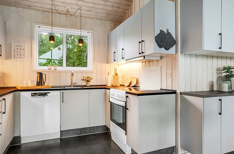 Vakantiehuis "Nayati" - 2km from the sea