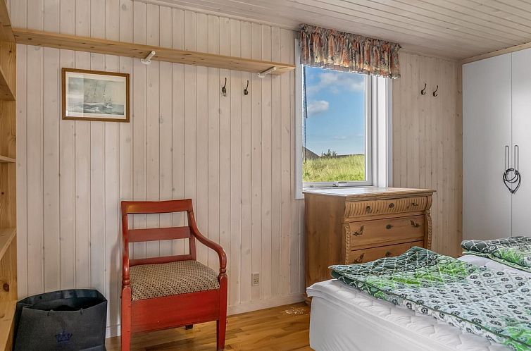 Vakantiehuis "Myrna" - 250m from the sea