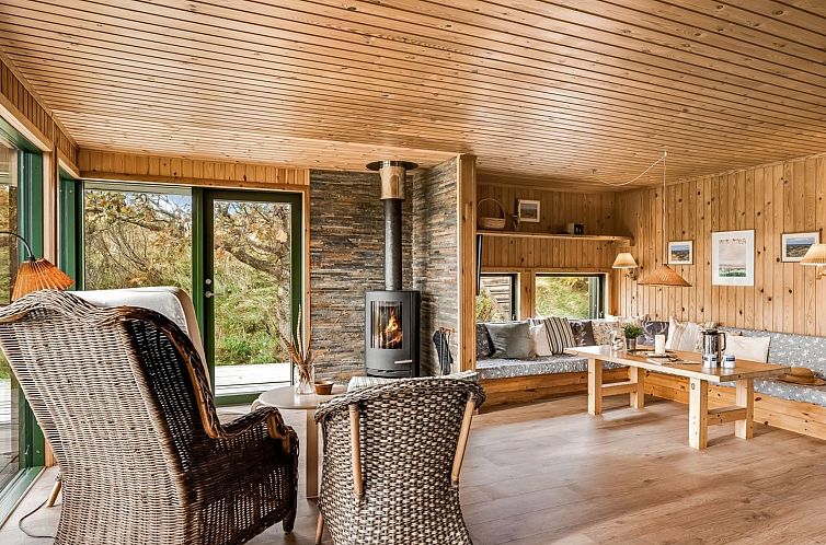 Vakantiehuis "Hunved" - 500m from the sea