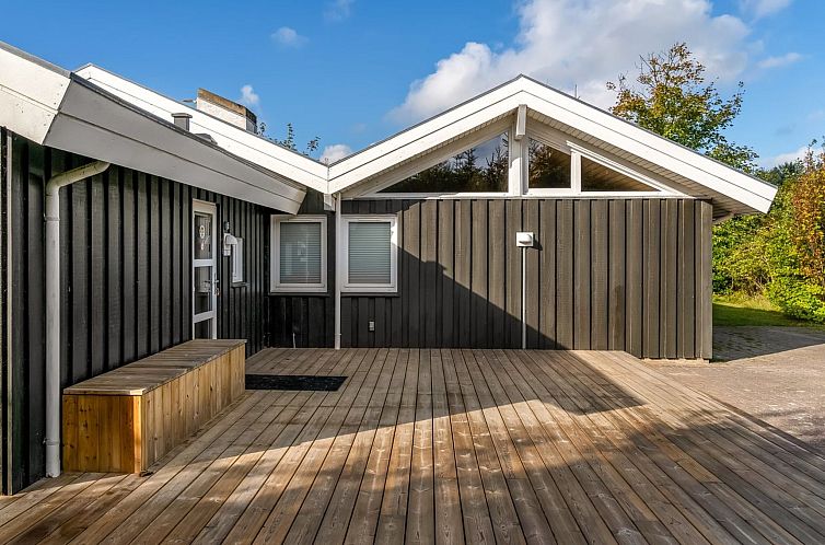 Vakantiehuis "Mechthild" - 2.7km from the sea