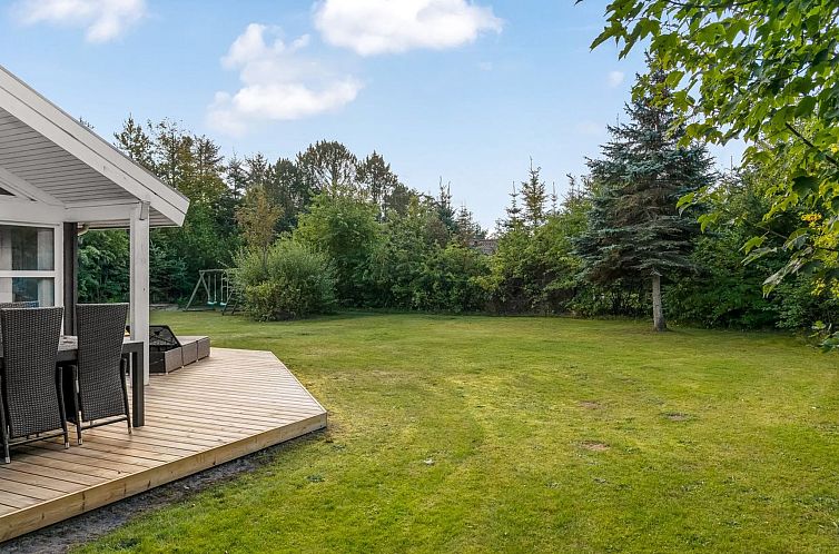 Vakantiehuis "Mechthild" - 2.7km from the sea