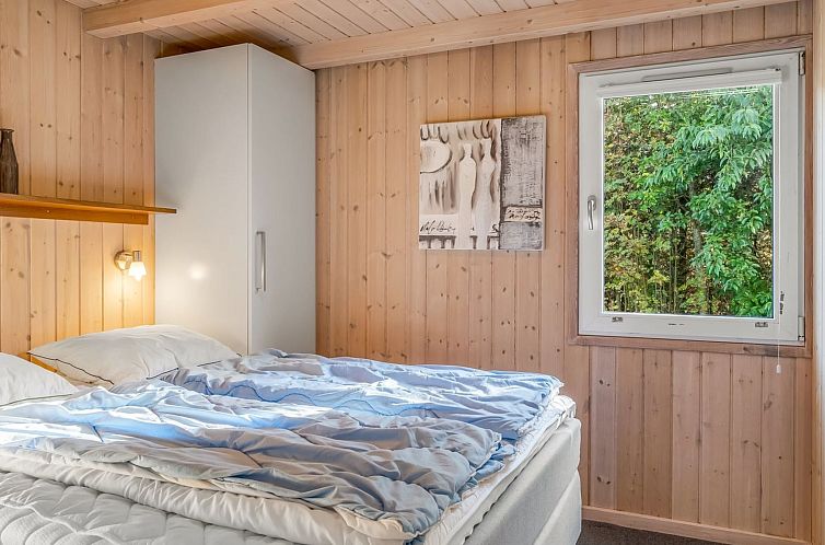 Vakantiehuis "Mechthild" - 2.7km from the sea