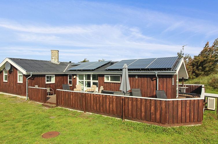 Guest house 0141451 - Holiday property North Jutland - Vakantiehuis "Larisa" - 250m from the sea