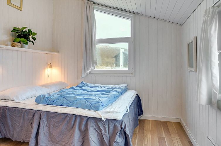 Vakantiehuis "Larisa" - 250m from the sea