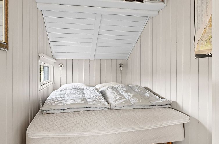 Vakantiehuis "Allida" - 800m from the sea