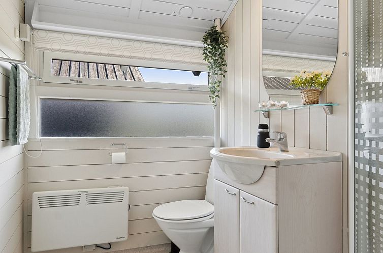 Vakantiehuis "Allida" - 800m from the sea