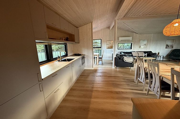 Vakantiehuis "Glenda" - 3km from the sea