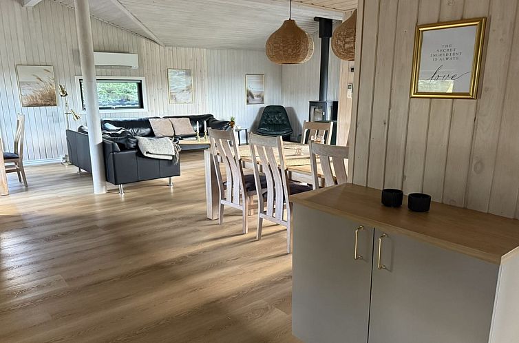 Vakantiehuis "Glenda" - 3km from the sea