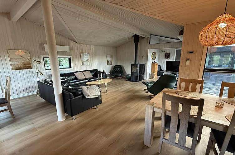 Vakantiehuis "Glenda" - 3km from the sea