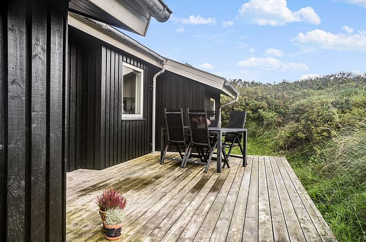 Vakantiehuis "Mirla" - 50m from the sea