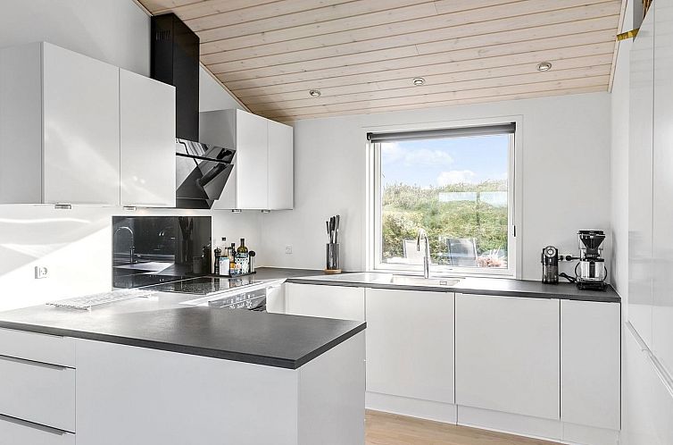 Vakantiehuis "Mirla" - 50m from the sea