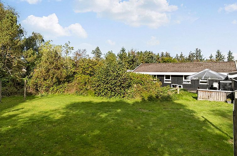 Vakantiehuis "Gonda" - 2km from the sea