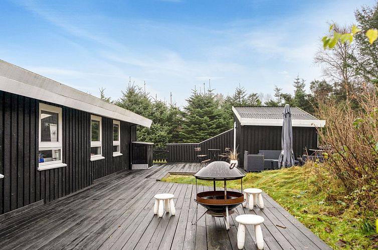 Vakantiehuis "Gonda" - 2km from the sea